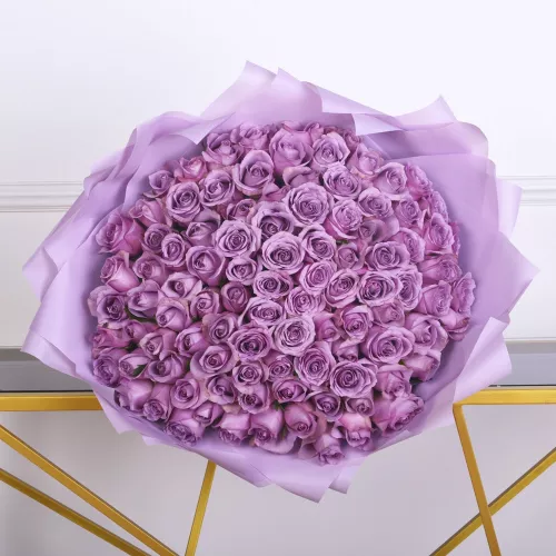 Фиолетовый букет из 101 розы