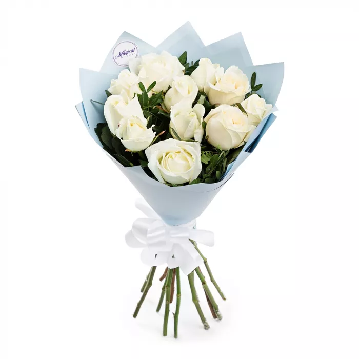 Букет из 11 белых роз 50 см с фисташкой