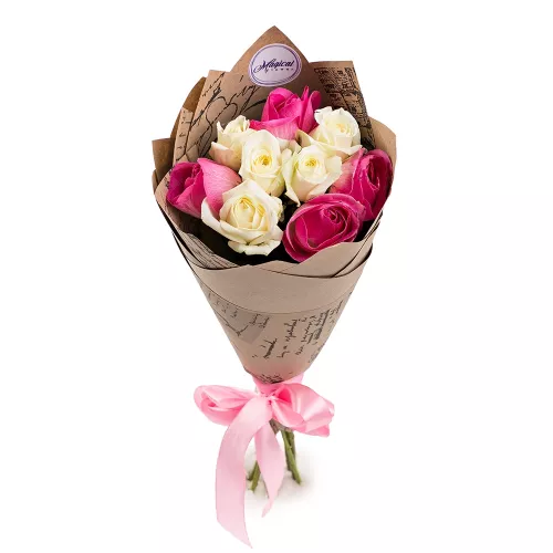 Букет из 9 разноцветных роз 50 см