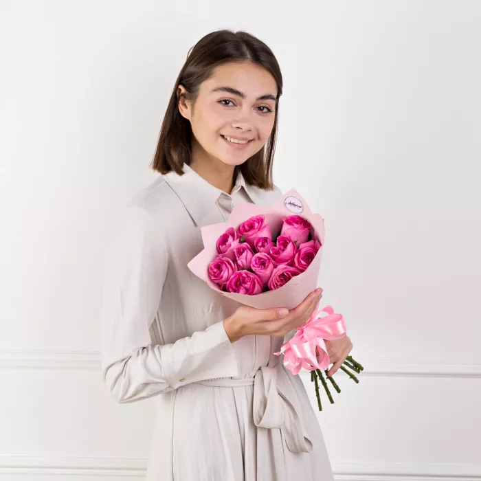 Букет из 11 розовых роз