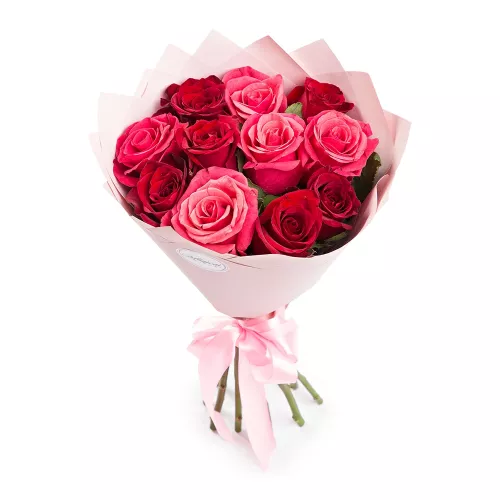 Букет из 11 разноцветных роз