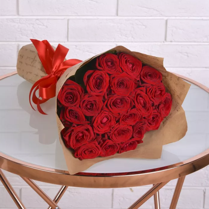 21 красная роза Premium 40 см