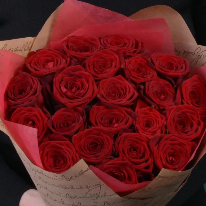 21 красная роза Premium 50 см