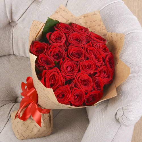 21 красная роза Premium 40 см