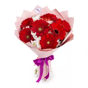 Букет из гербер и хризантем