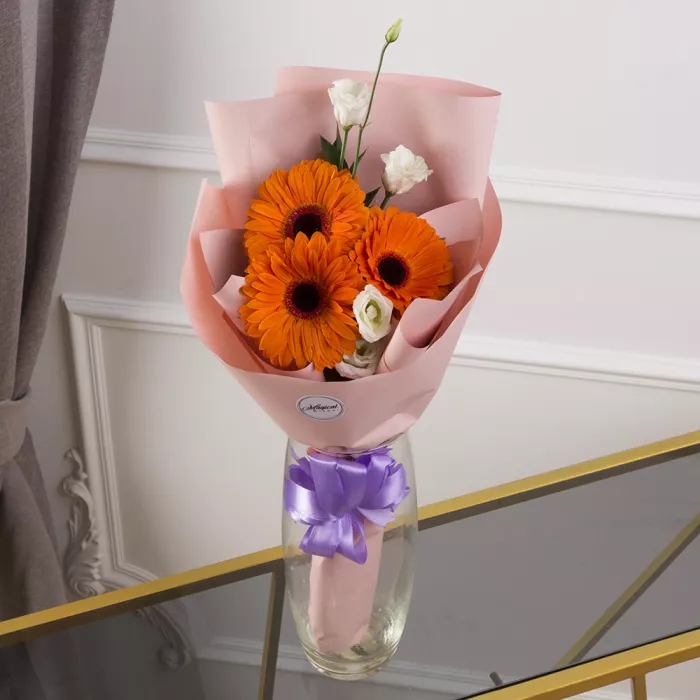 Букет из гербер и эустом