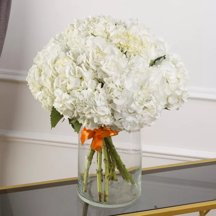 Букет из 11 гортензий