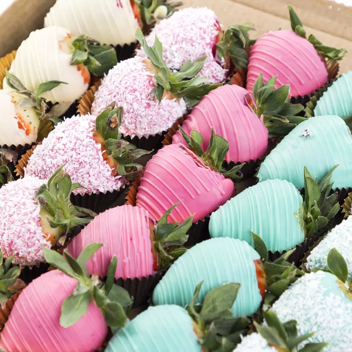 Клубничная коробка 25 шт