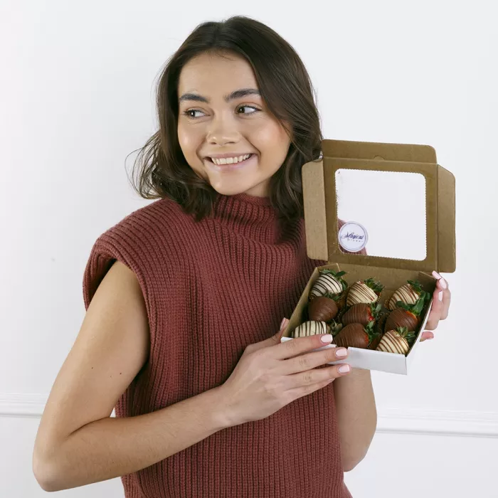 Коробочка Клубники 9шт