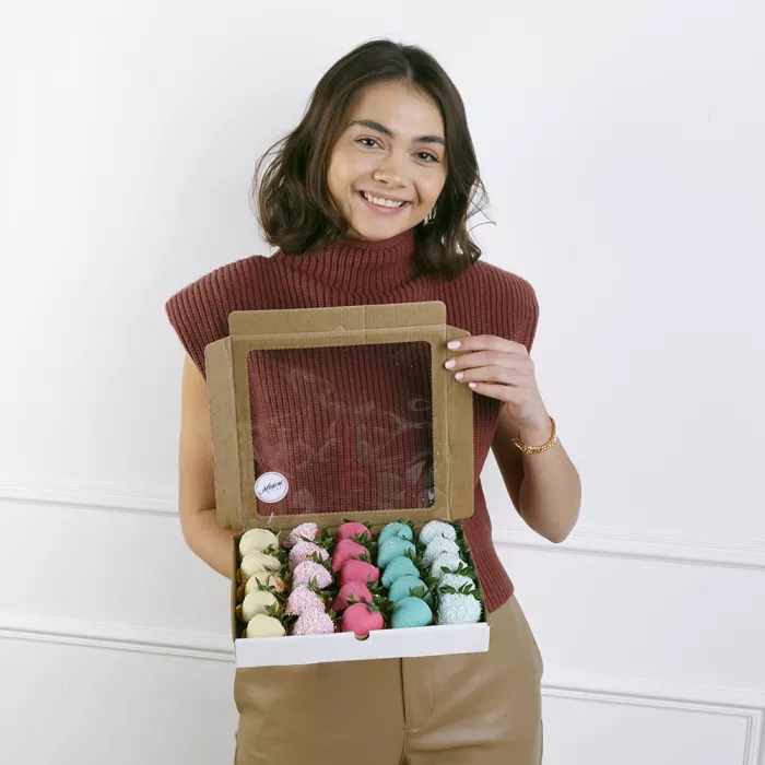 Клубничная коробка 25 шт