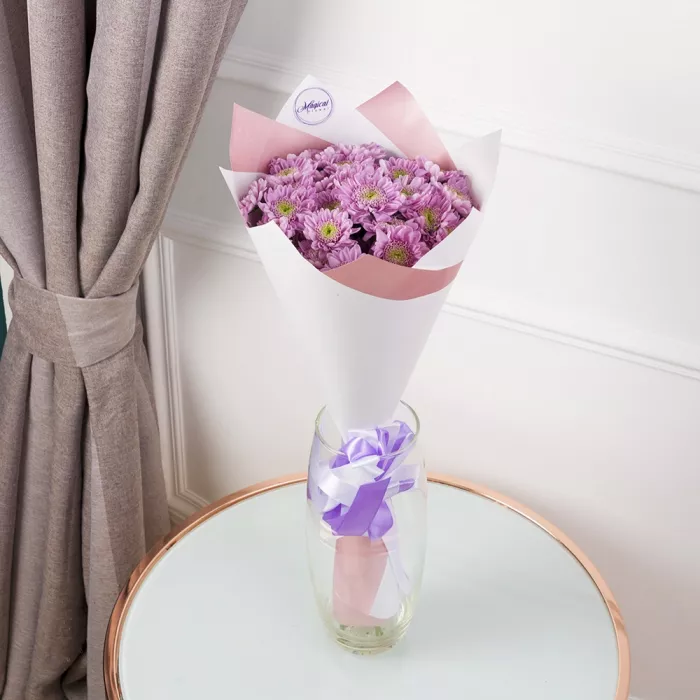 Букет из 5 сиреневых хризантем