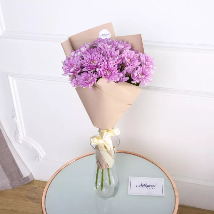 Букет из 3 сиреневых хризантем