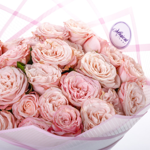 Букет из 21 розовой кустовой розы