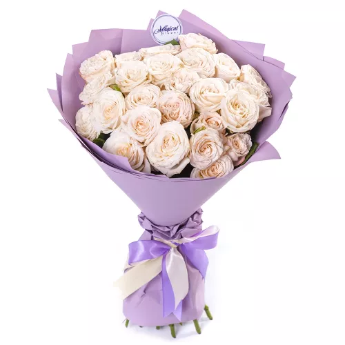 Букет из 21 кремовой кустовой розы