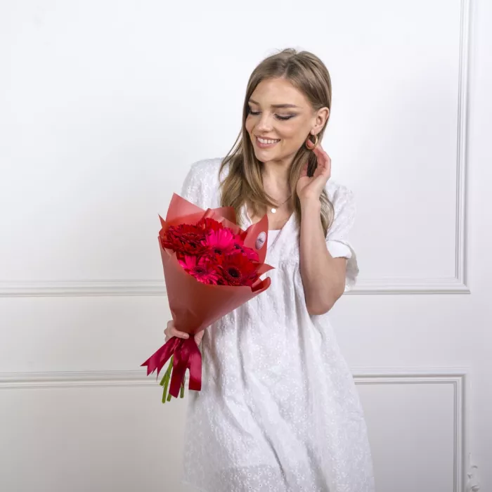 Букет из 7 красных гербер