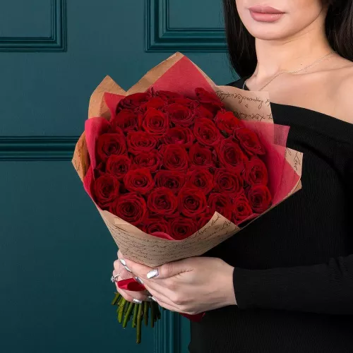 35 красных роз Premium 40 см
