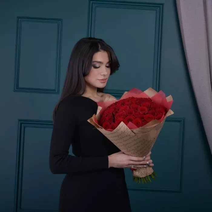 51 красная роза premium 40 см