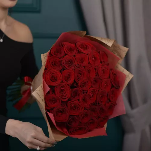 51 красная роза premium 40 см