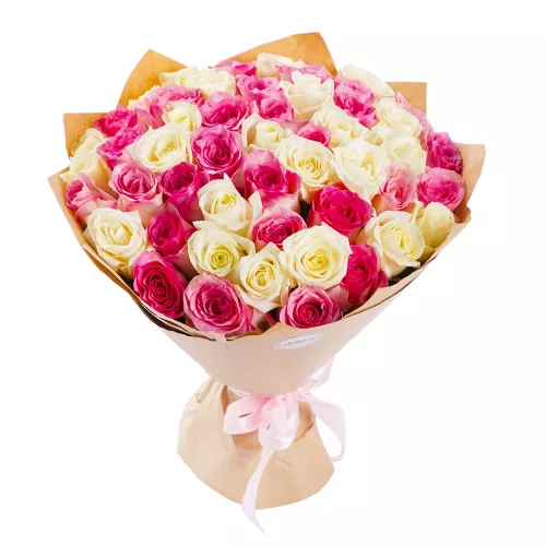 Монобукет из 51 розовой и белой розы
