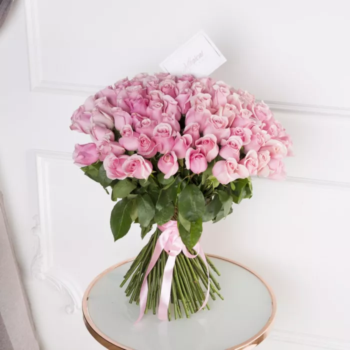 101 розовая роза Эквадор 70 см 101 розовая роза Эквадор 70 см