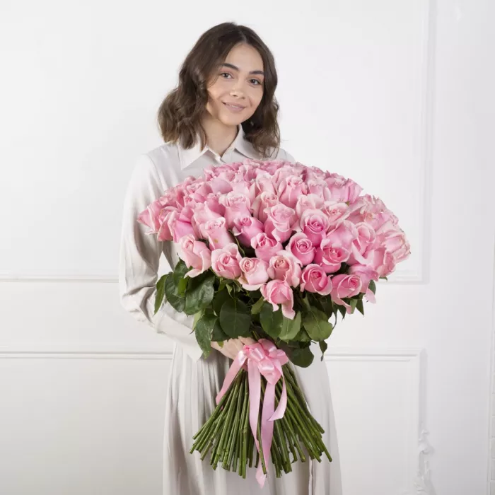 101 розовая роза Эквадор 70 см 101 розовая роза Эквадор 70 см
