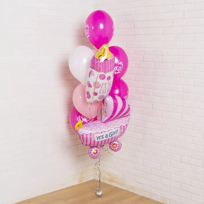 Фонтан на выписку девочки с бутылочкой и коляской