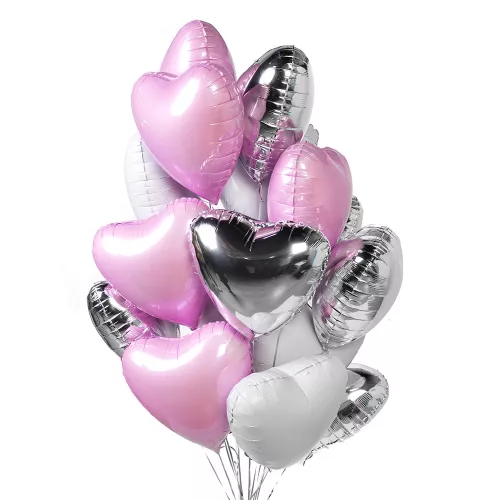 Облако из фольгированных сердец