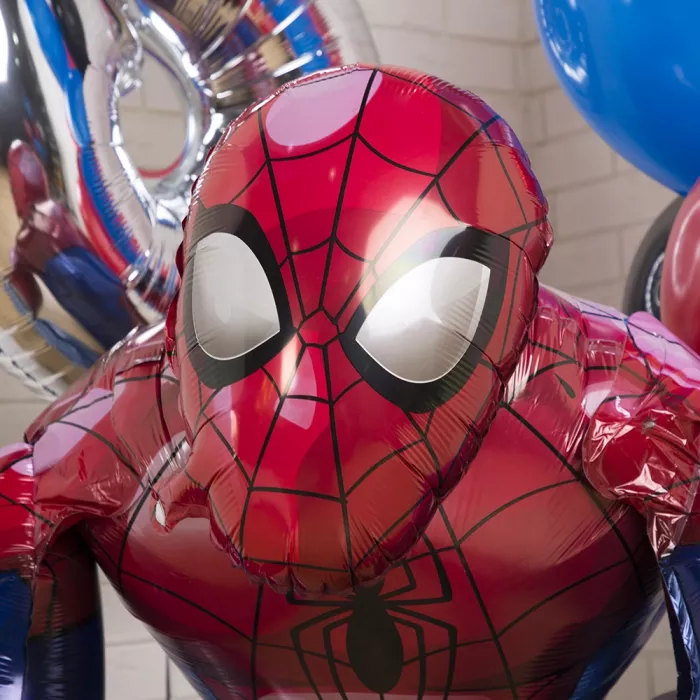 Композиция с фигурой Человека-паука