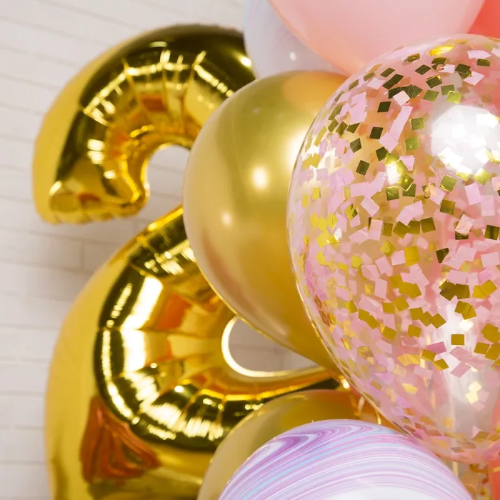 Композиция шаров с единорогом и цифрой Композиция шаров с единорогом и цифрой