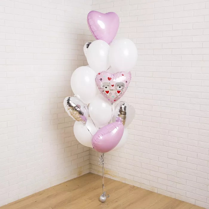 Фонтан шаров влюбленные мишки