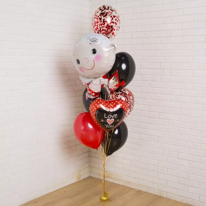 Фонтан шаров с купидоном