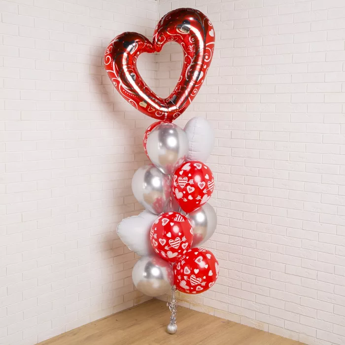 Фонтан шаров с фигурным сердцем