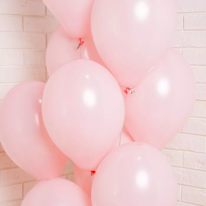 Букет из латексных нежно-розовых шаров
