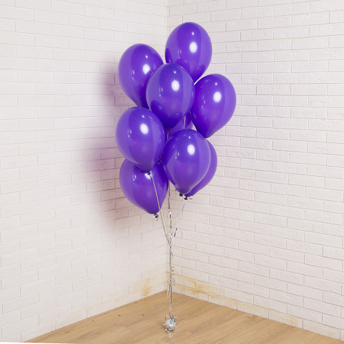 Букет из фиолетовых латексных шаров на День матери