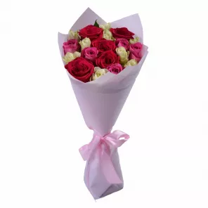 19 разноцветных роз