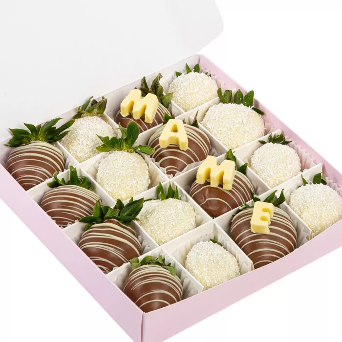 Набор из 16 клубник в шоколаде "Маме" Набор из 16 клубник в шоколаде "Маме"