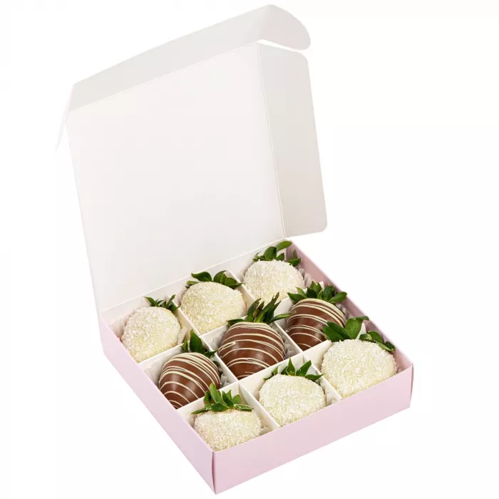 Набор из 9 клубник в шоколаде "Маме" Набор из 9 клубник в шоколаде "Маме"