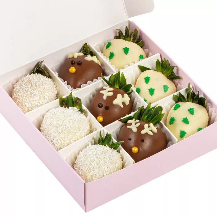 Набор из 9 клубник в шоколаде "Рождественское чудо"