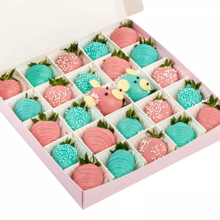 Набор из 25 клубник в шоколаде "Мишки Гамми"