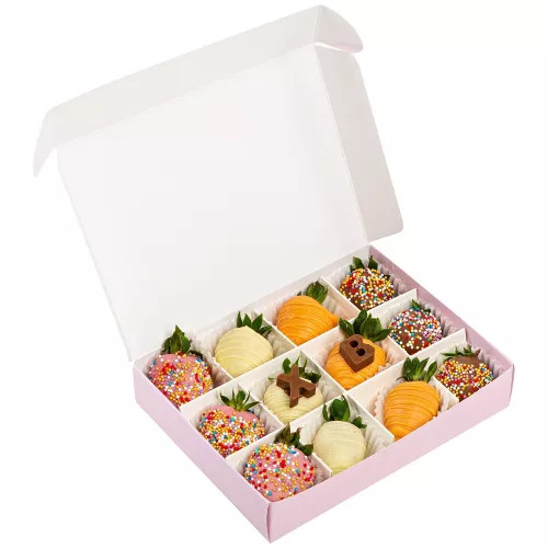 Пасхальный набор из 12 клубник в шоколаде