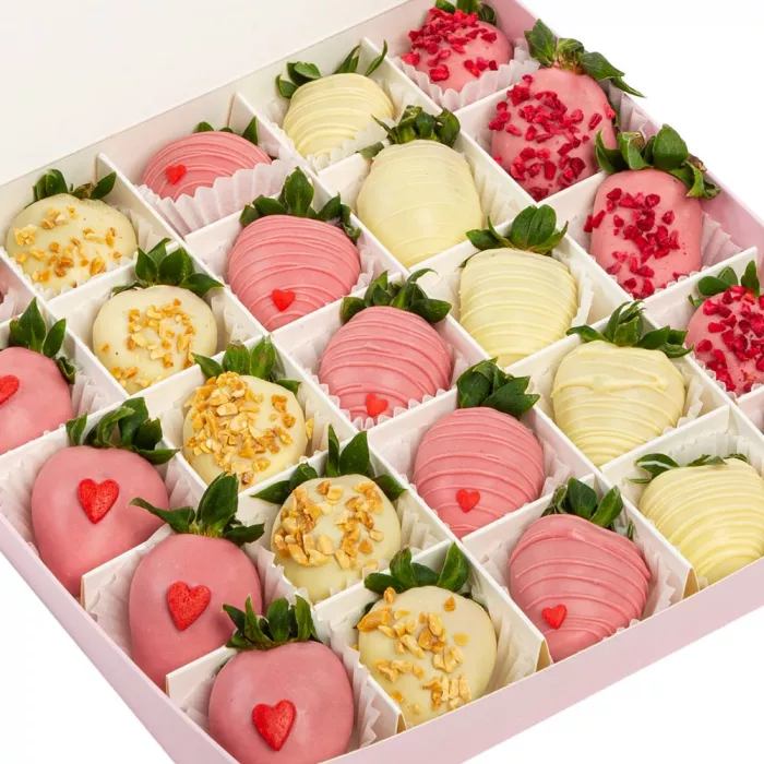 Набор из 25 клубник в шоколаде на 14 февраля Набор из 25 клубник в шоколаде на 14 февраля