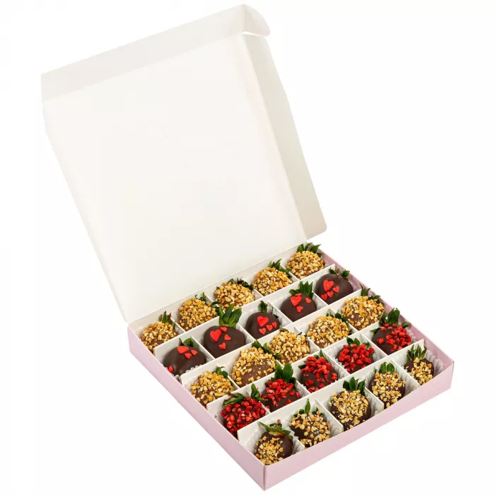 Набор из 25 клубник в шоколаде "Ореховый бум" Набор из 25 клубник в шоколаде "Ореховый бум"