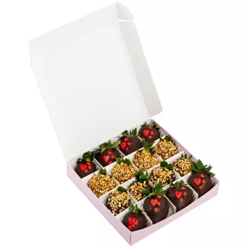 Набор из 16 клубник в шоколаде "Ореховый бум"