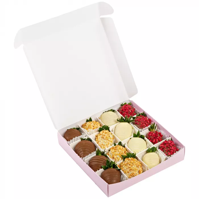 Набор из 16 клубник в шоколаде "Талисман"