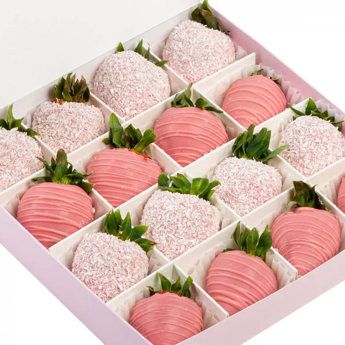 Набор из 16 клубник в шоколаде "Розовый дуэт"