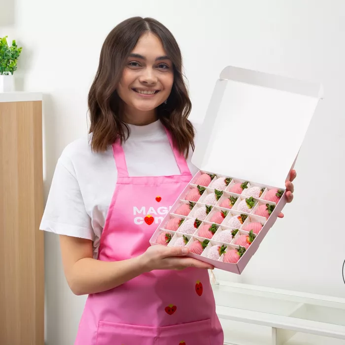 Набор из 25 клубник в шоколаде "Розовый дуэт"