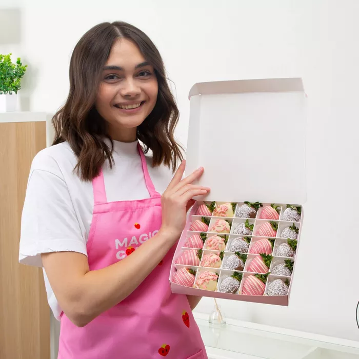 Набор из 25 клубник в шоколаде "Наслаждение" Набор из 25 клубник в шоколаде "Наслаждение"