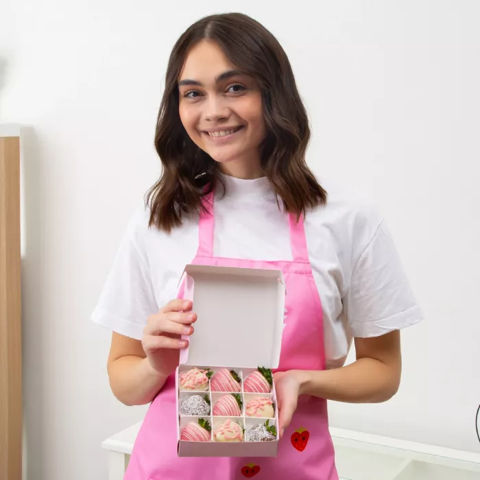 Набор из 9 клубник в шоколаде "Наслаждение"