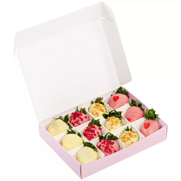 Набор из 12 клубник в шоколаде на 14 февраля