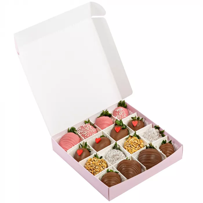 Набор из 16 клубник в шоколаде "Послание сердца"